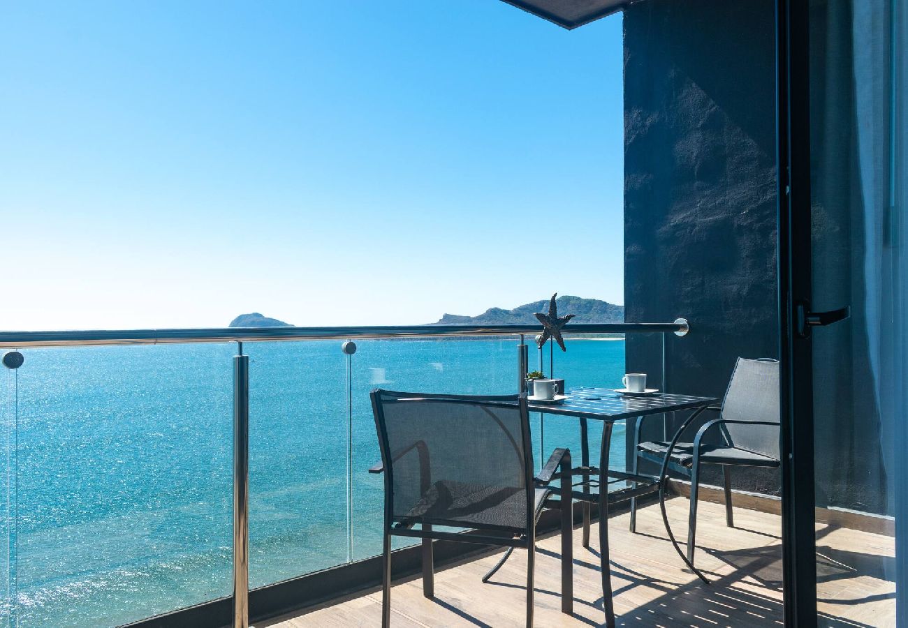 Departamento en Mazatlán - Vista Espectacular en Depa Sobre Malecon 