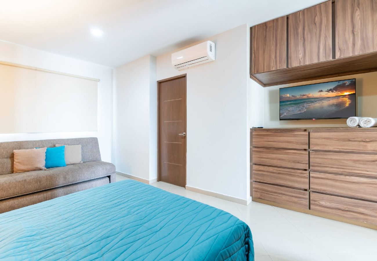 Departamento en Mazatlán - Grande Condo 1 Cuadra de Playa 