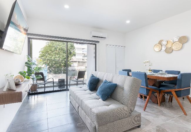 Residencial en Mazatlán - Condo en el Corazón del Turismo: Cerca de la Playa 