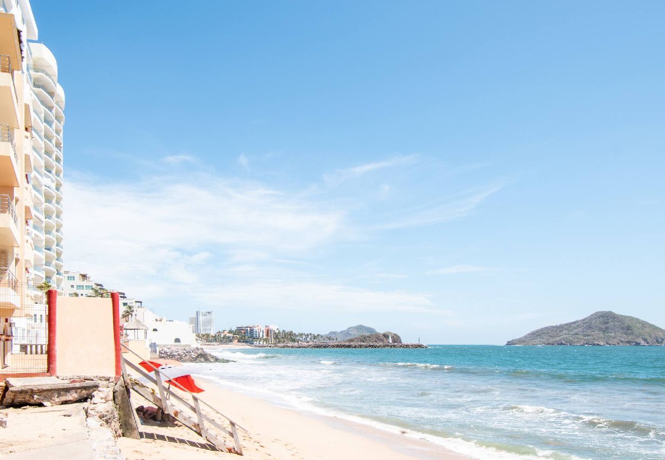 Departamento en Mazatlán - Lujo en las Alturas: Dpto en Zona Tranquila 