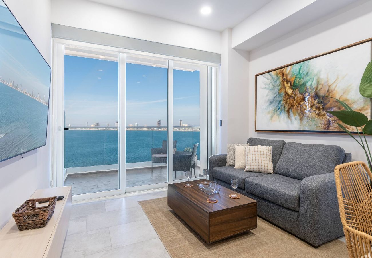 Departamento en Mazatlán - Skyline Paradise Condo at “punta bahía” 