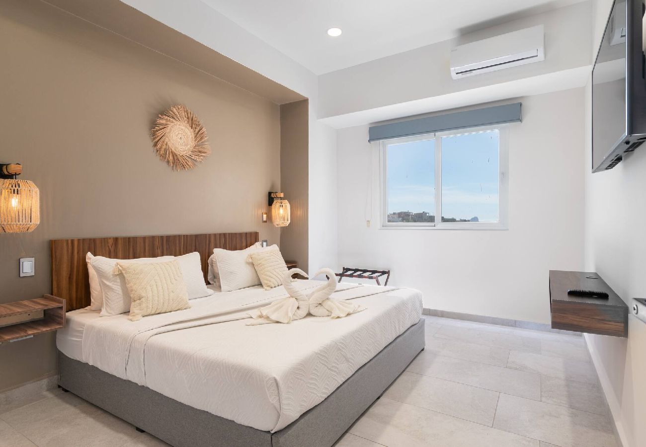 Departamento en Mazatlán - Skyline Paradise Condo at “punta bahía” 