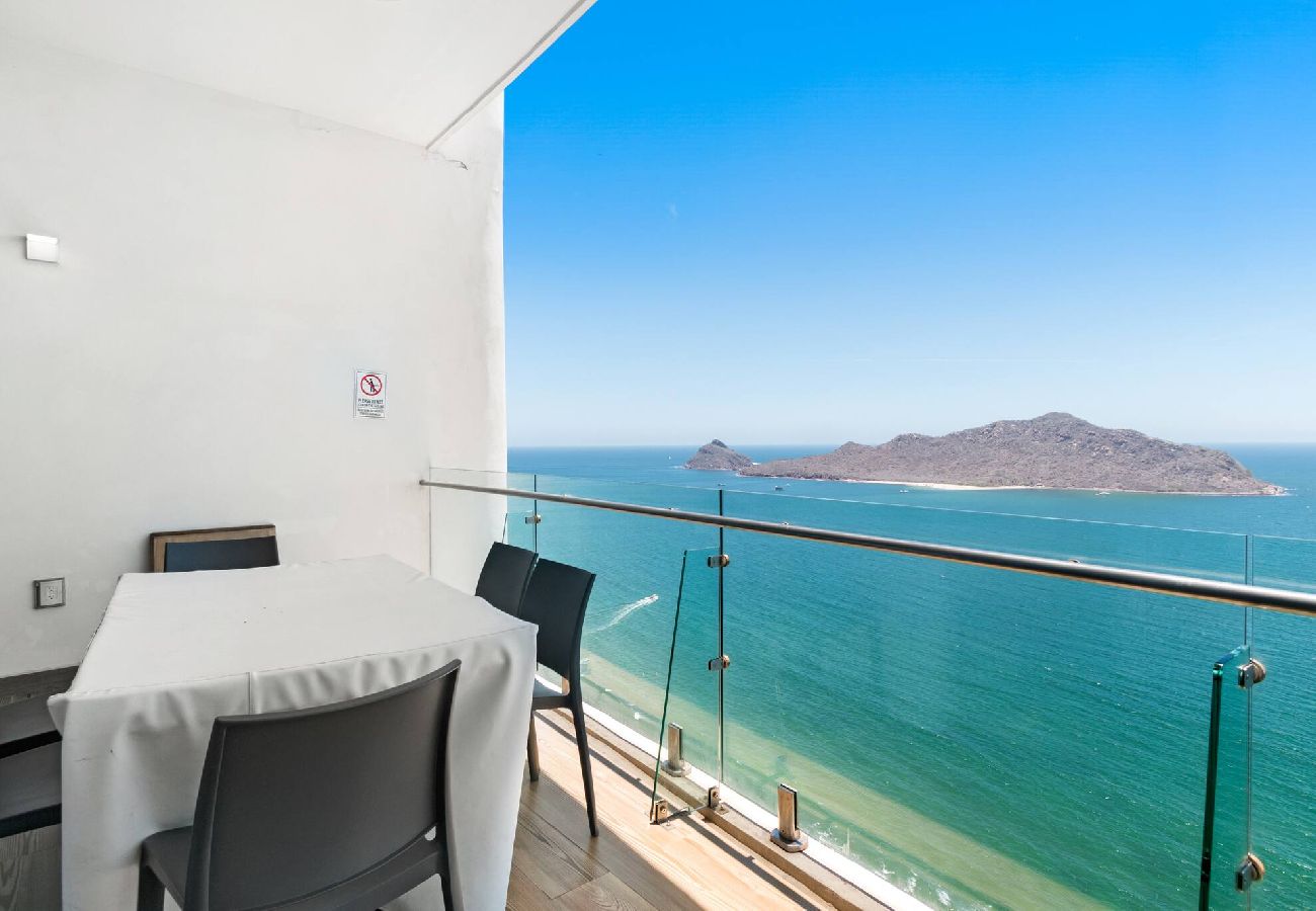 Departamento en Mazatlán - Hermosa Vista En Piso 23 En Camino Al Mar 