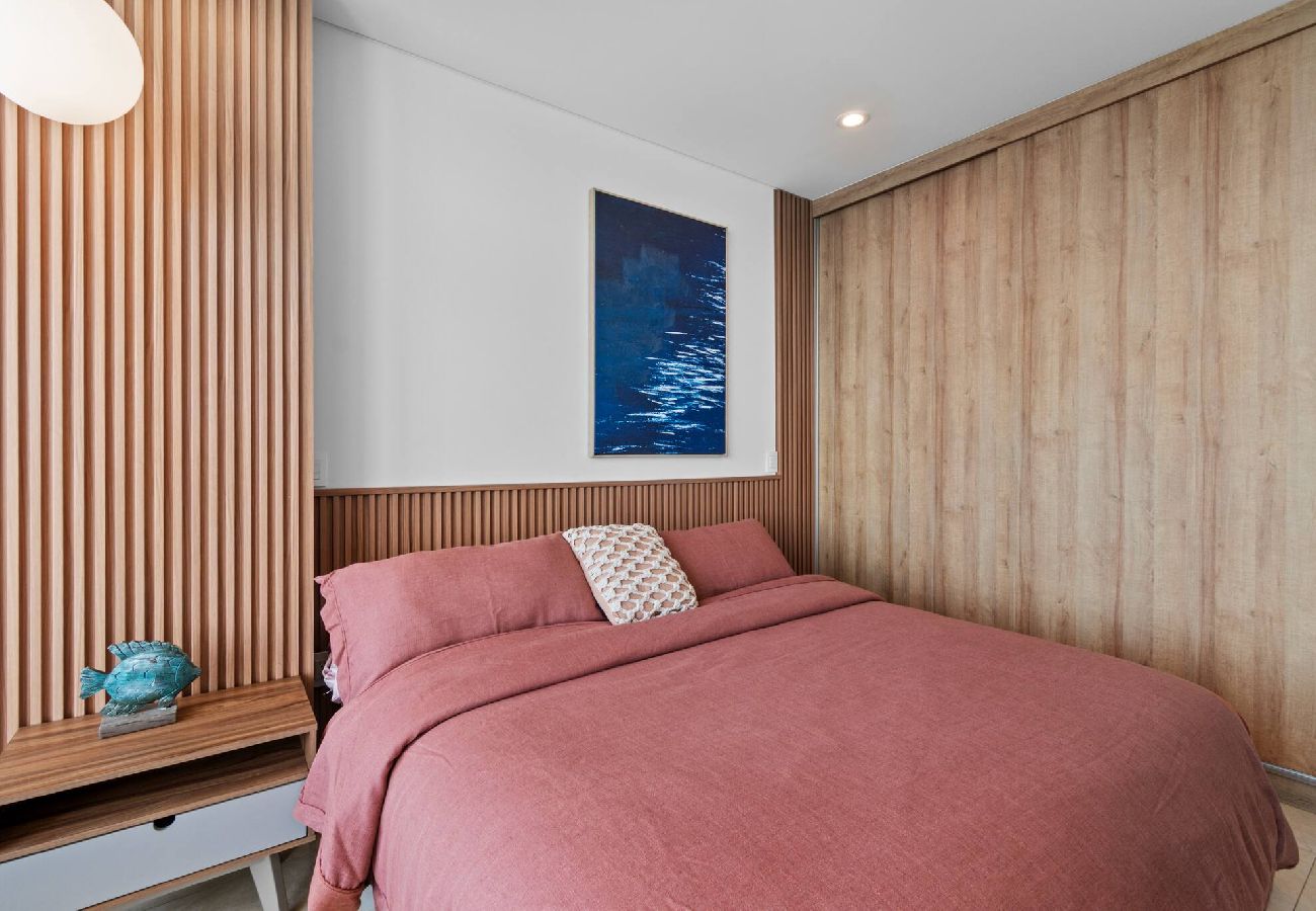 Departamento en Mazatlán - 15th Floor Camino al Mar | Beach Front | King Bed 