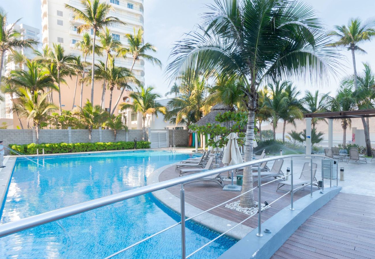 Departamento en Mazatlán - Lujoso Depa al Pie de la Playa 
