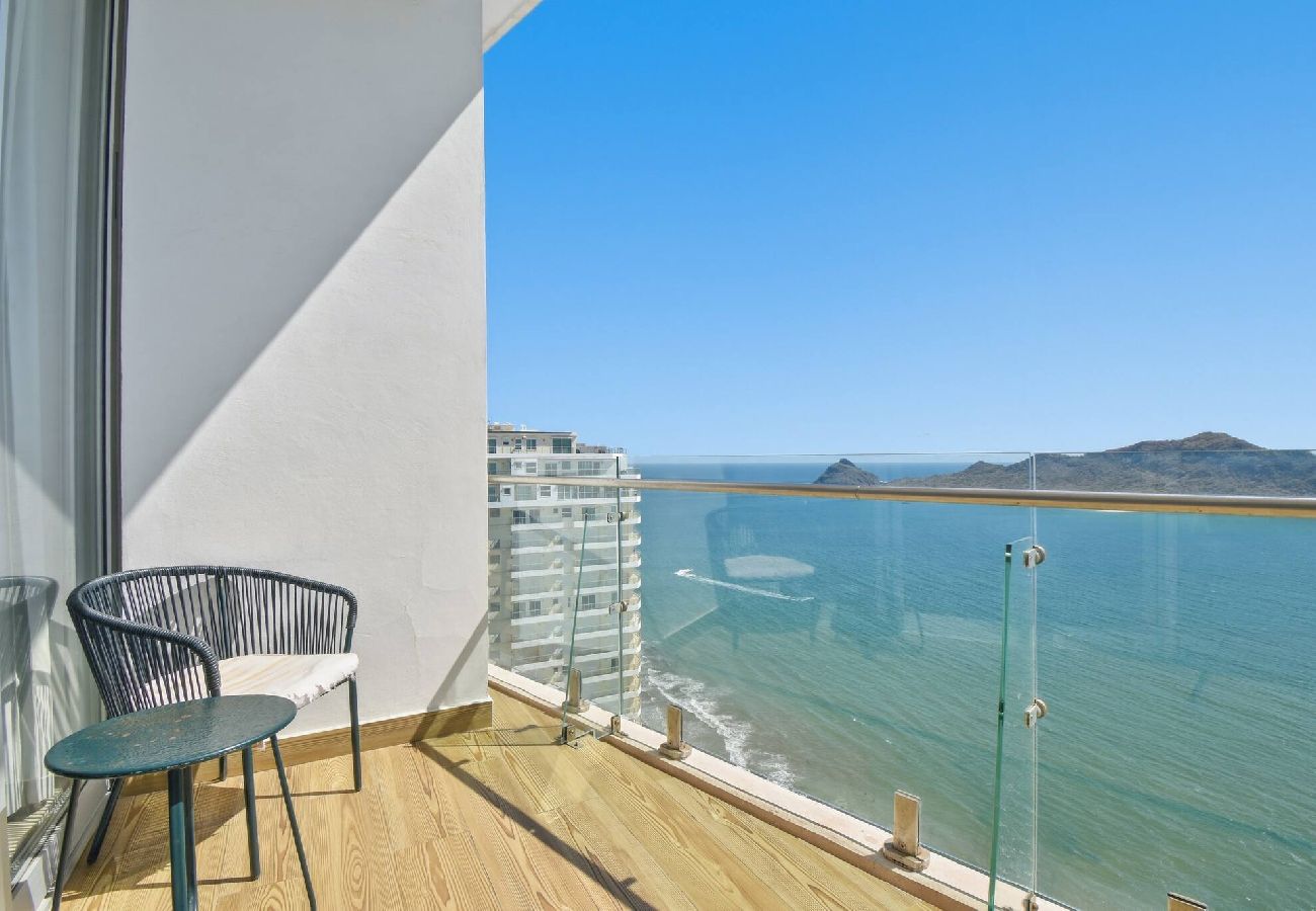 Departamento en Mazatlán - Camino al Mar | 24. Floor | King bed | Beach Front 