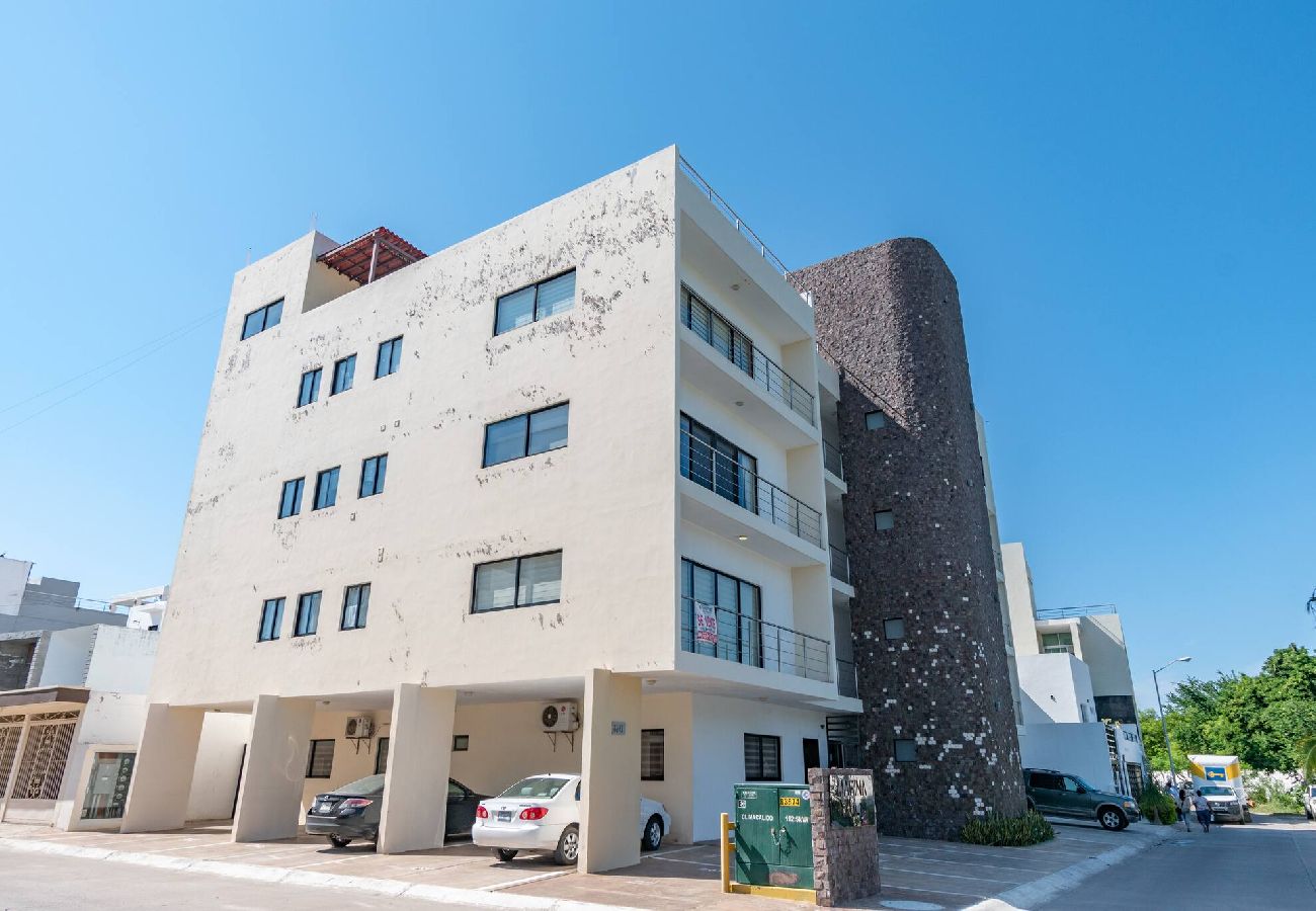 Departamento en Mazatlán - Depa Amplio, Comodo, y Privado en Zona turistica 