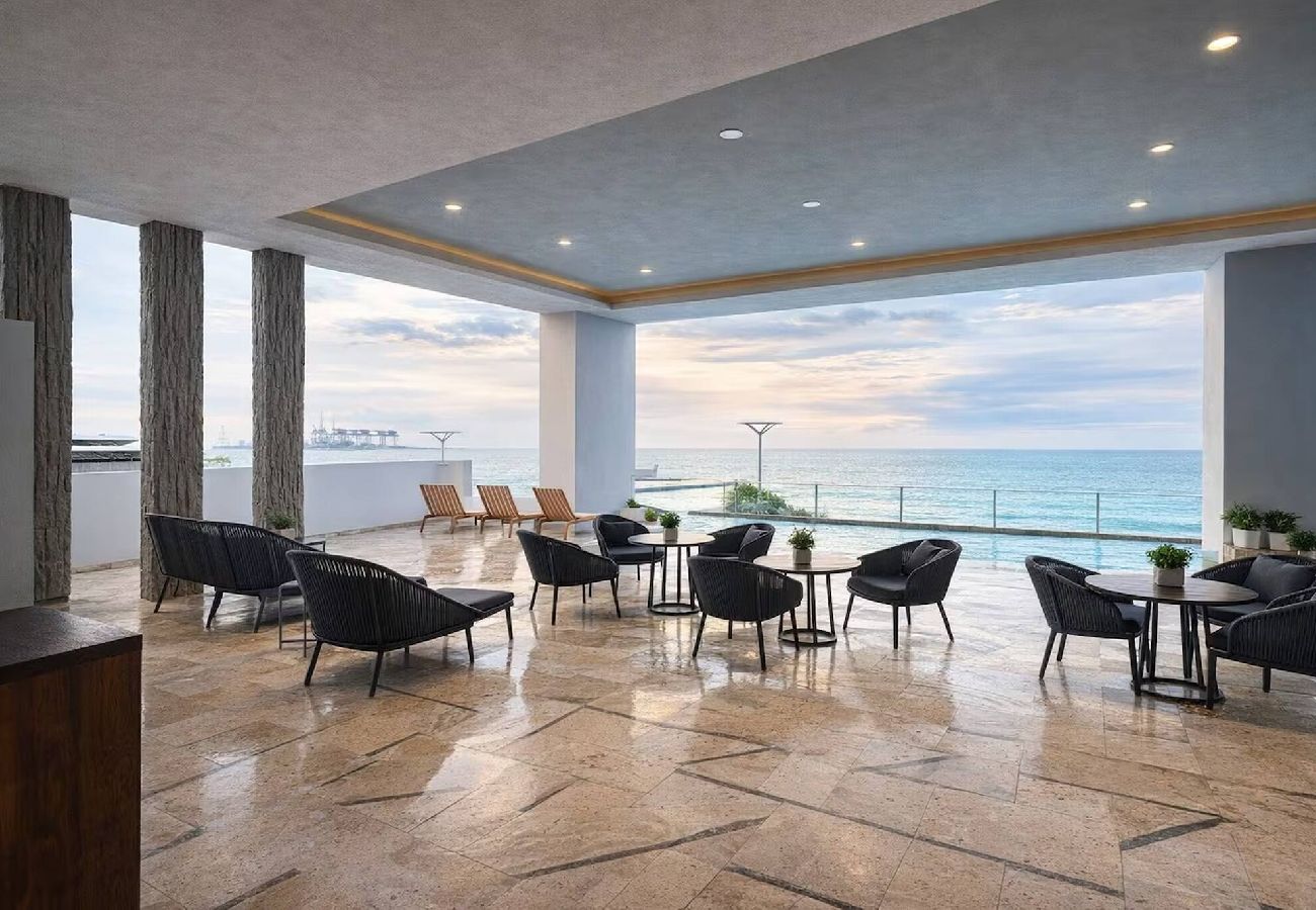 Departamento en Mazatlán - Altomare | Malecón | King Bed| 10th floor views 