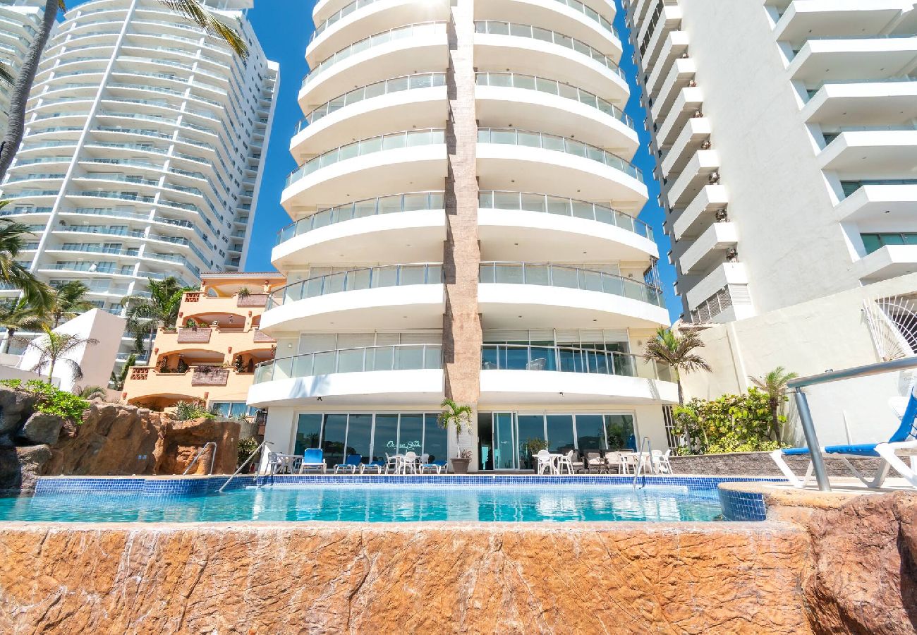 Departamento en Mazatlán - Hermosa Vista en Piso 23 a Pie de Playa 