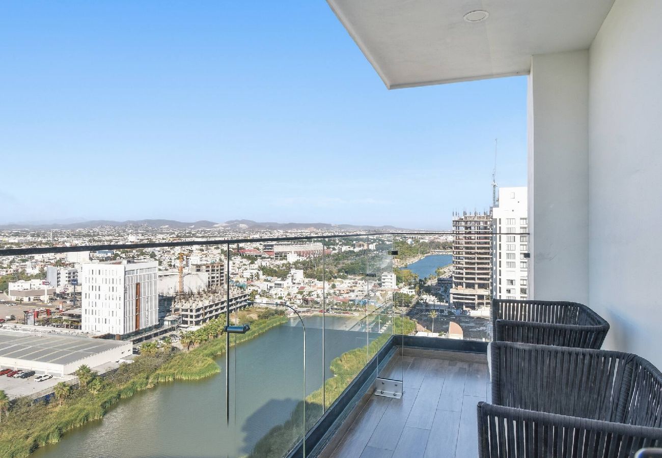Departamento en Mazatlán - Malecon | New Lux Tower | Double King bed | Views 