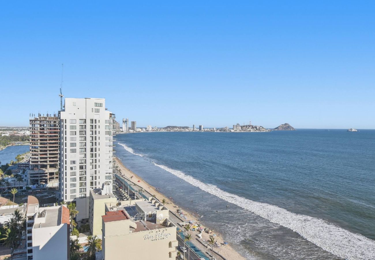 Departamento en Mazatlán - Malecon | New Lux Tower | Double King bed | Views 