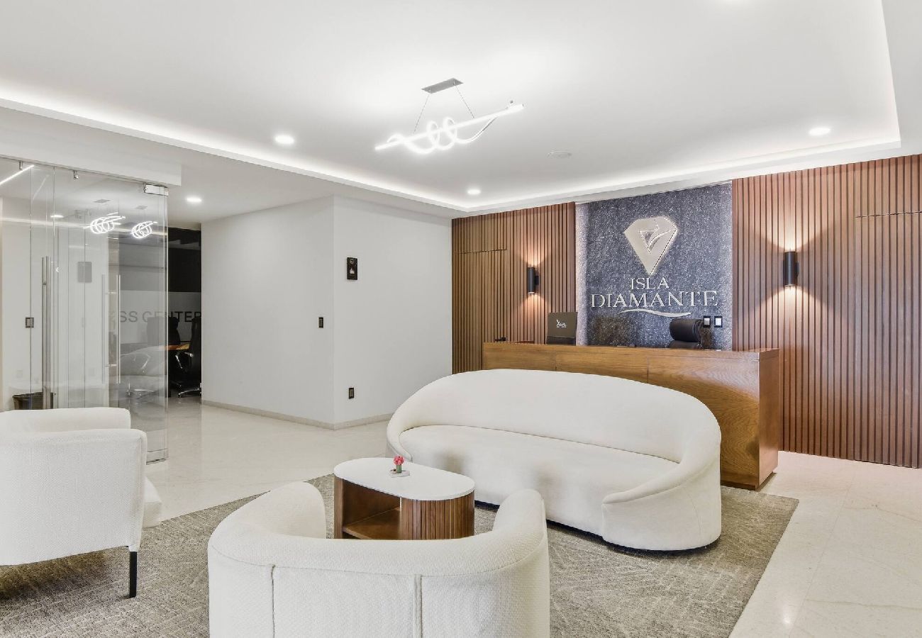 Departamento en Mazatlán - Malecon | New Lux Tower | Double King bed | Views 