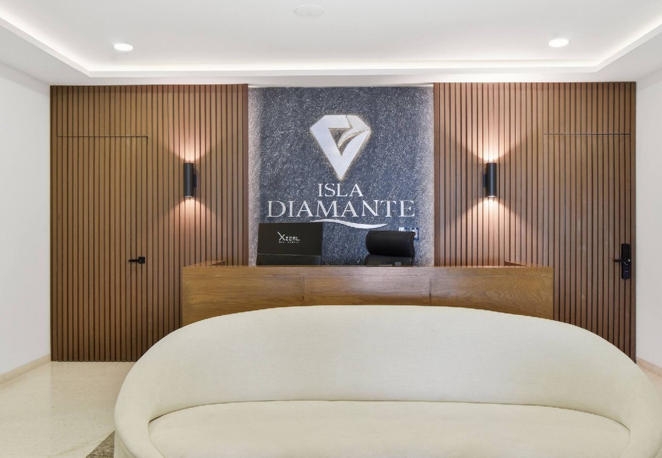 Departamento en Mazatlán - Malecon | New Lux Tower | Double King bed | Views 