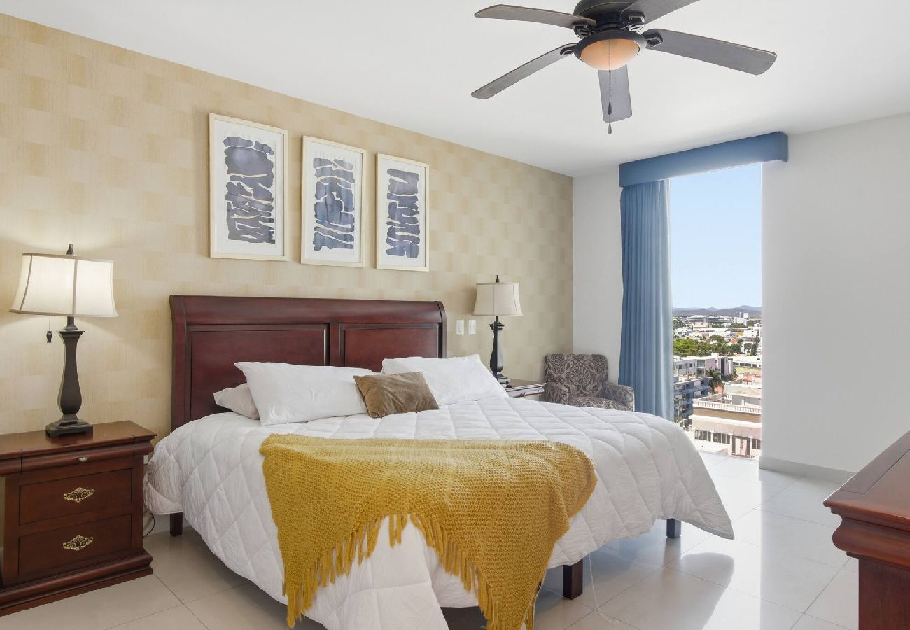 Departamento en Mazatlán - Gavias Golden | 3 Bedrooms, Beach, Pool & Gym 
