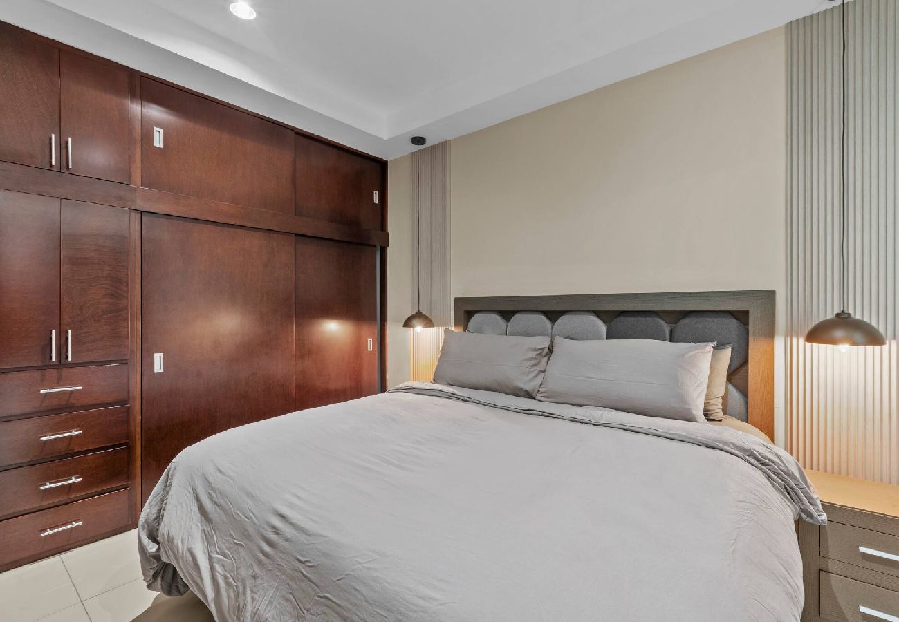 Departamento en Mazatlán - Vista al mar | Malecón | Cama King | Balcón Grande 