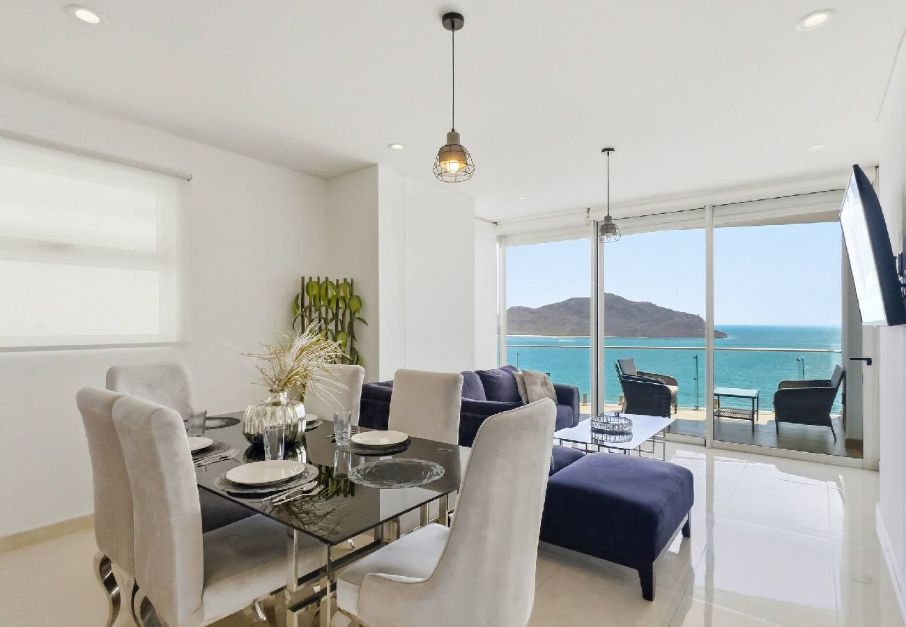 Departamento en Mazatlán - 9th Floor Camino al Mar | 3 King & Beach Access 