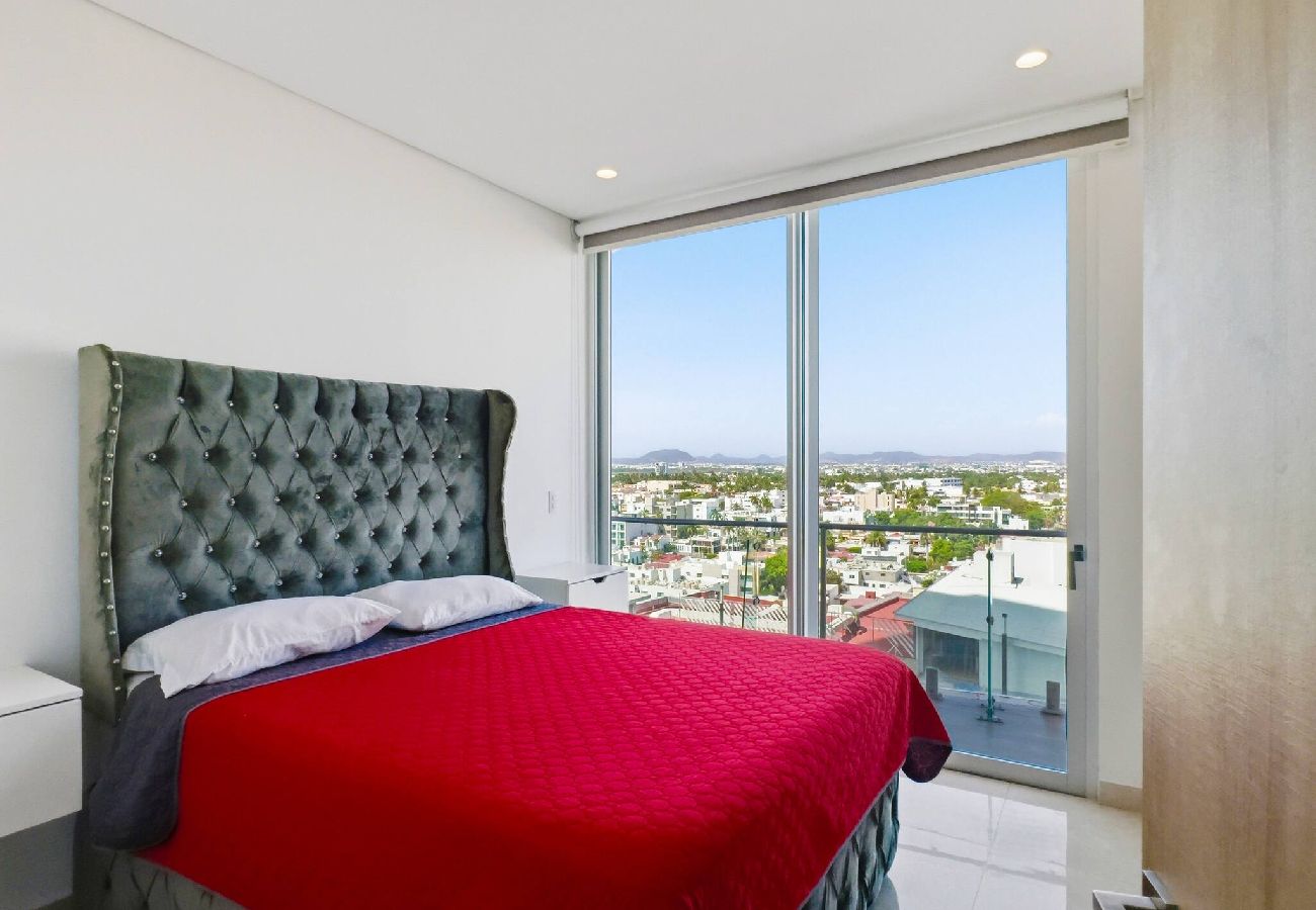 Departamento en Mazatlán - 9th Floor Camino al Mar | 3 King & Beach Access 