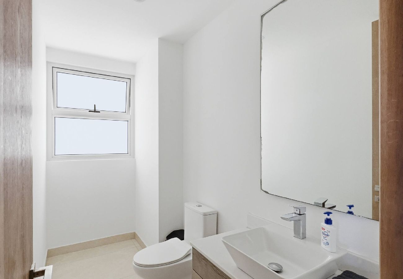 Departamento en Mazatlán - 9th Floor Camino al Mar | 3 King & Beach Access 