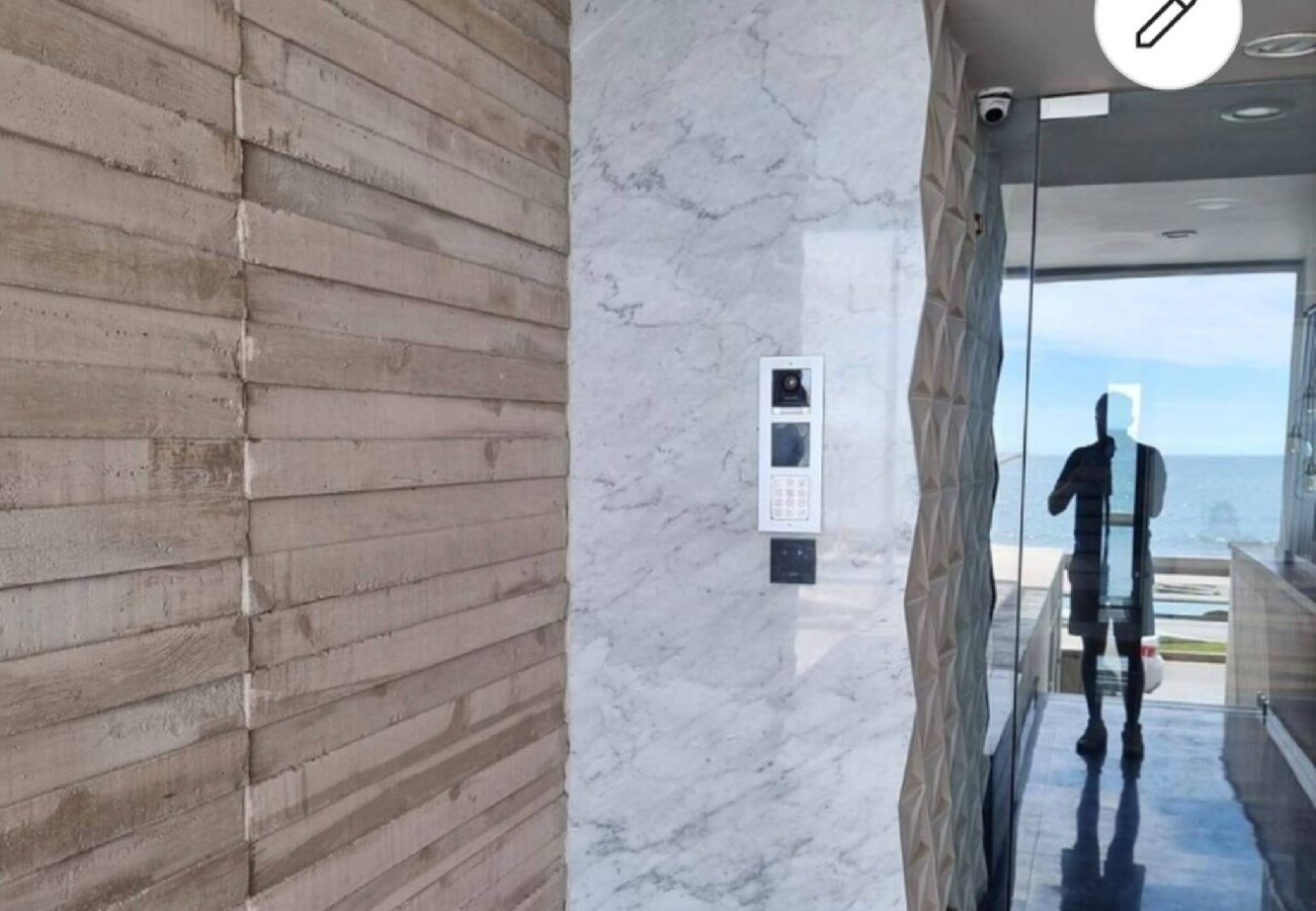 Departamento en Mazatlán - MZT. Catania. 402