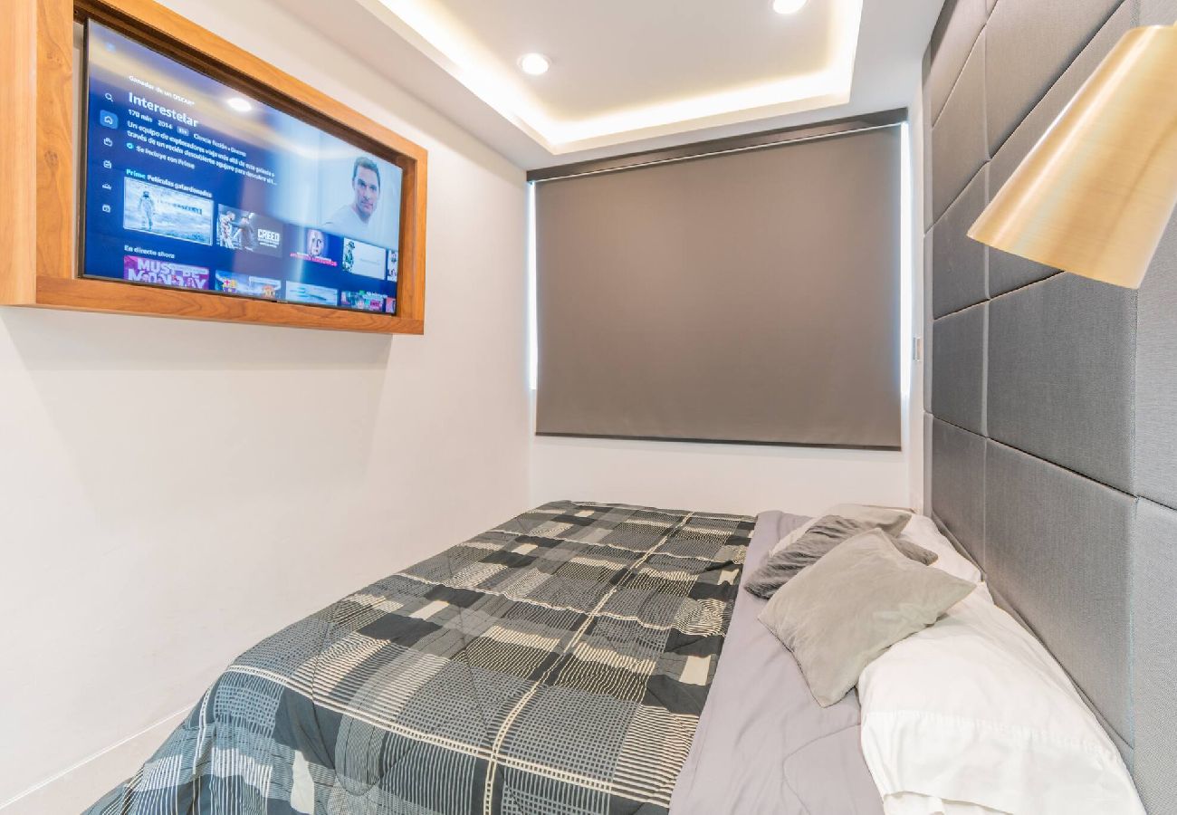 House in Durango - LOFT ULTRA Moderno y Minimalista | Cama KING Size 