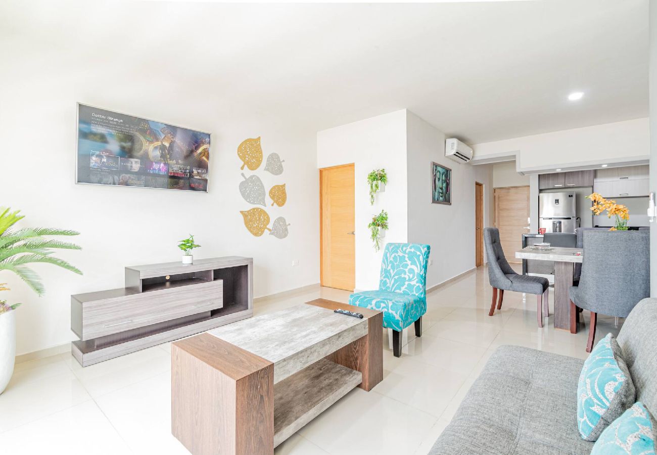 Condominium in Mazatlán - Lujoso Condominio Tiburon a 3 Cuadras de la Playa 