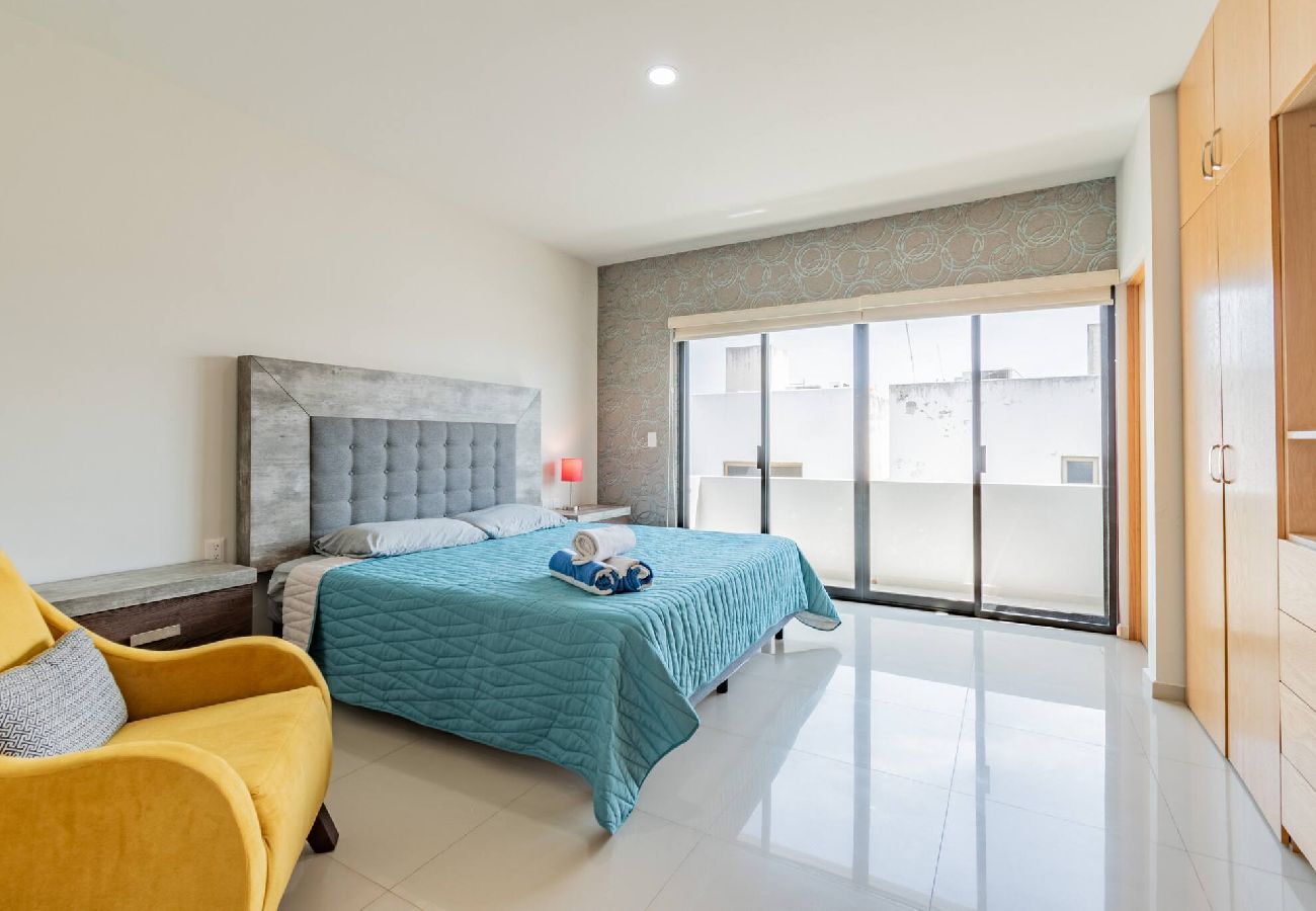 Condominium in Mazatlán - Lujoso Condominio Tiburon a 3 Cuadras de la Playa 