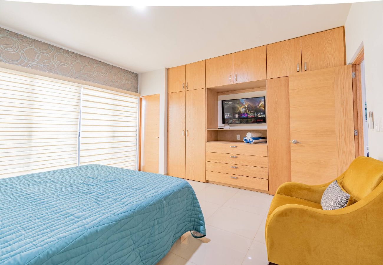 Condominium in Mazatlán - Lujoso Condominio Tiburon a 3 Cuadras de la Playa 