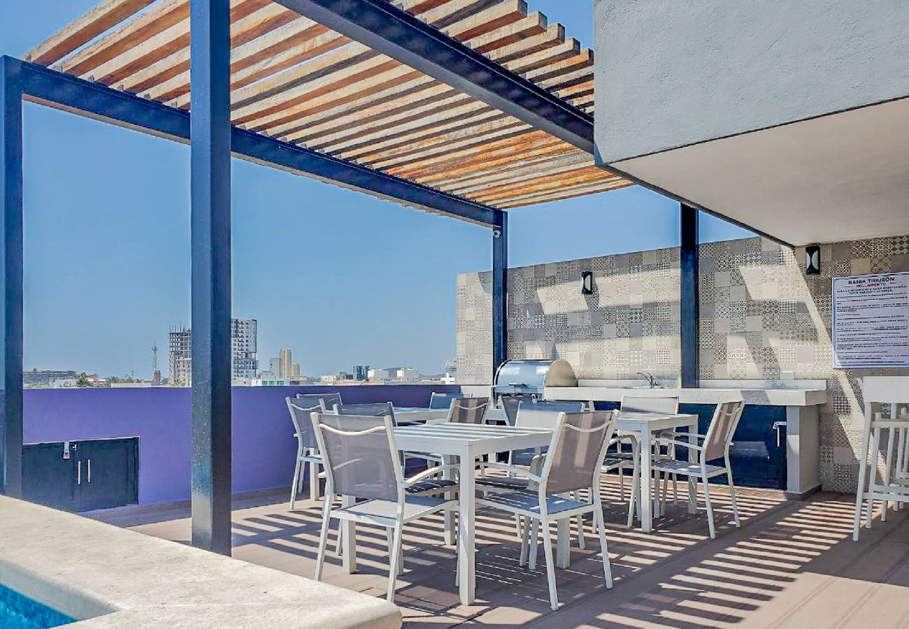 Condominium in Mazatlán - Lujoso Condominio Tiburon a 3 Cuadras de la Playa 