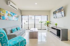 Condominium in Mazatlán - Lujoso Condominio Tiburon a 3 Cuadras...