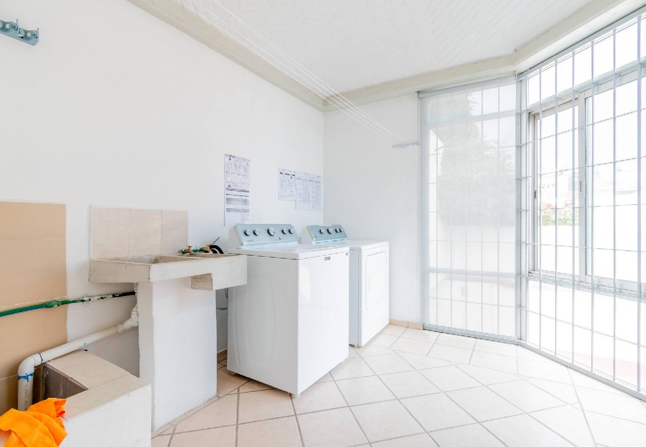Apartment in Durango - Hermoso Depa en Centro Historico | Mini split 