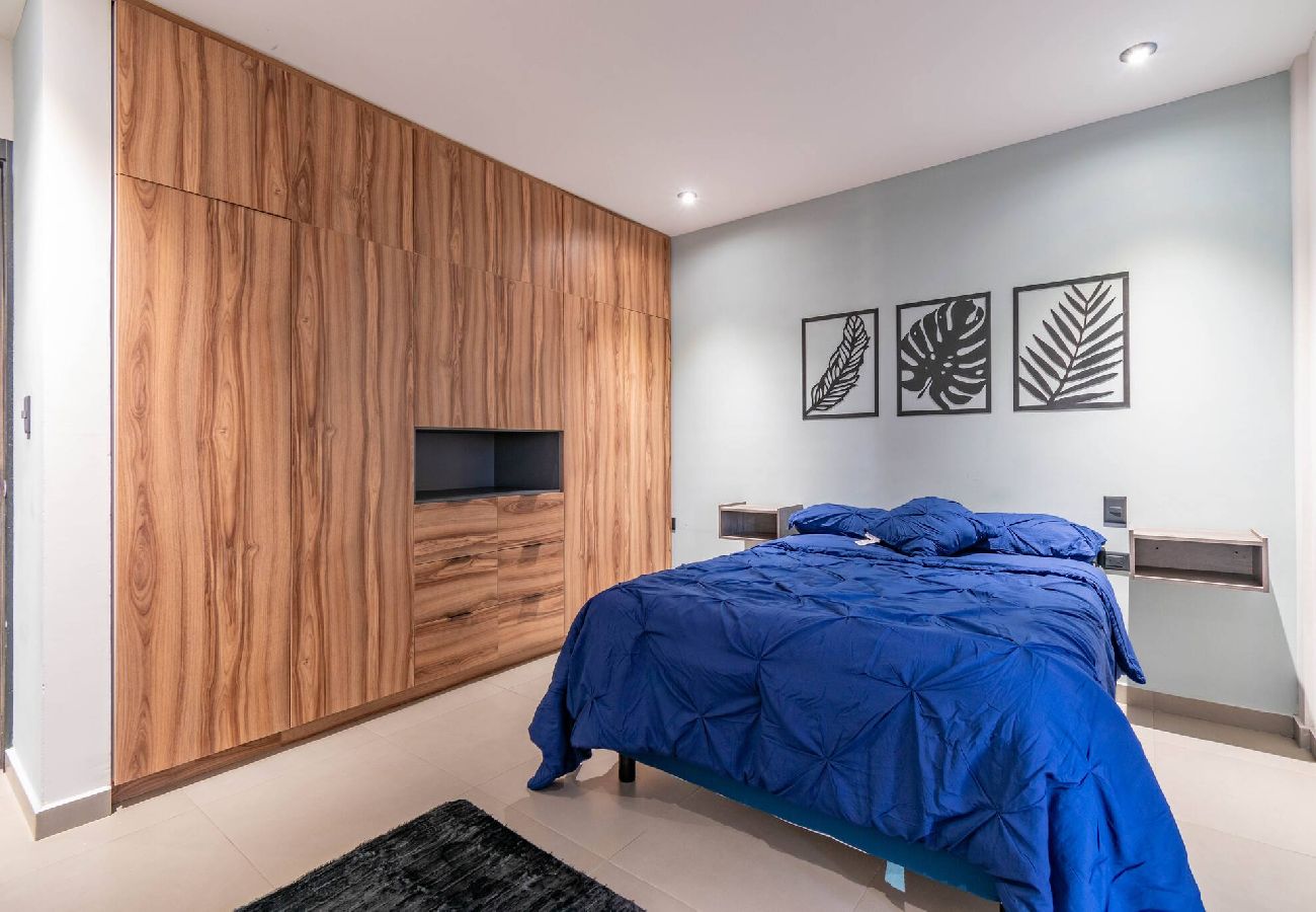 Apartment in Durango - Depa Industrial Moderno y Comodo 