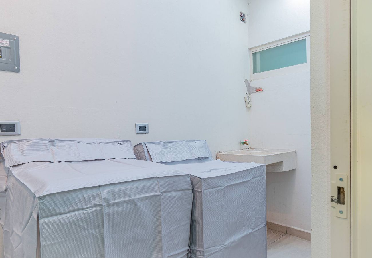 Apartment in Durango - LOFT El Azul | Centro Historico | Cama King 