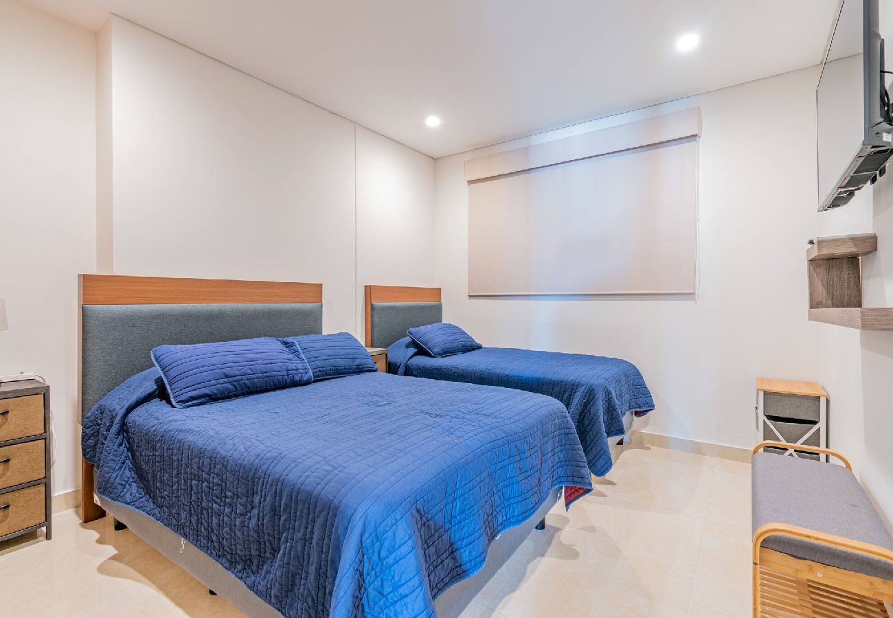 Apartment in Mazatlán - Hermoso Condo al Pie de la Playa 