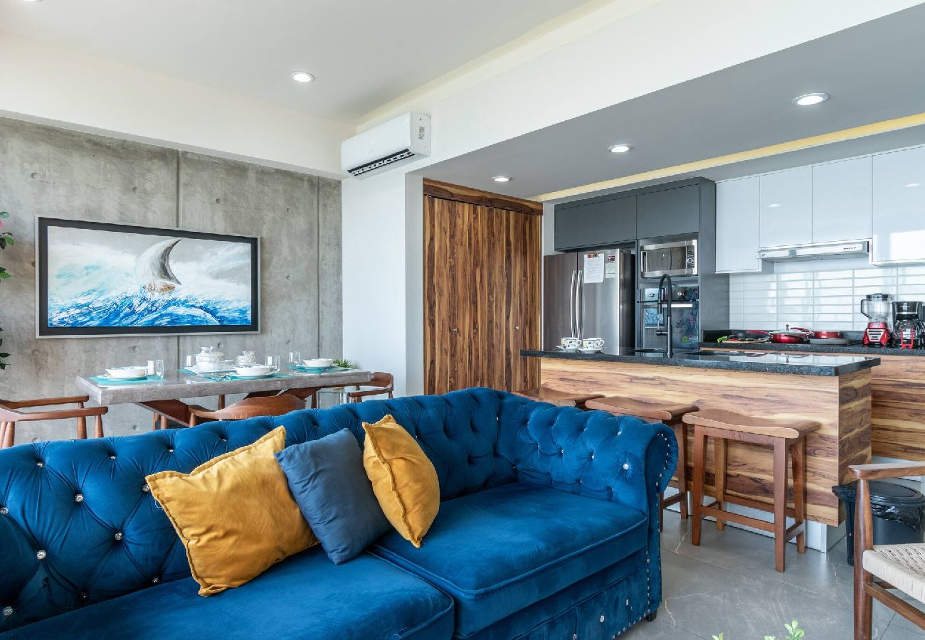 Apartment in Mazatlán - Piso 18 en Malecon con Vista al Mar 