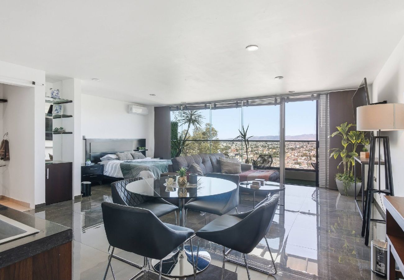 Apartment in Durango - Luxury Hilltop Loft | Balcony + Panoramic Views 