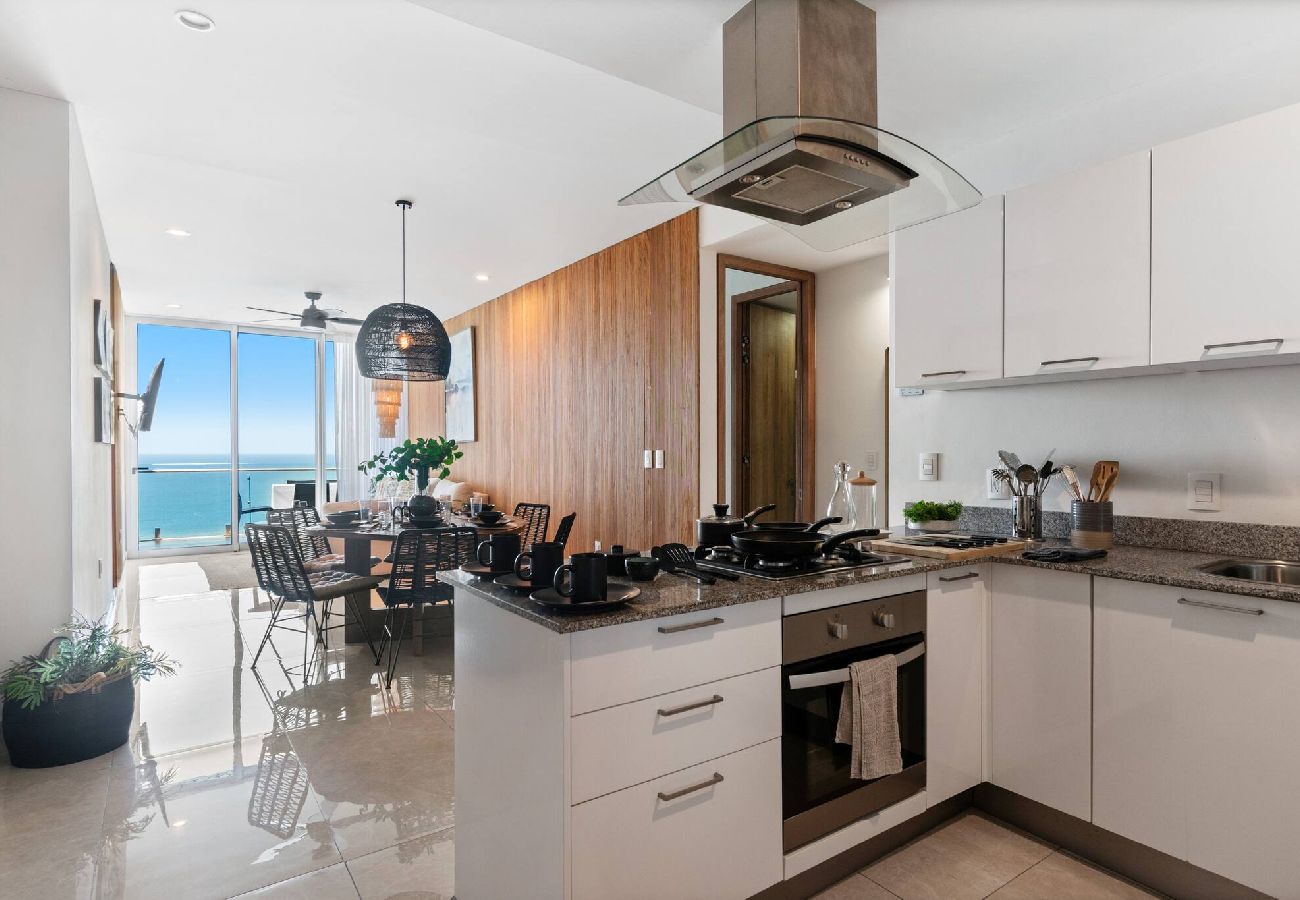 Apartment in Mazatlán - Hermosa Vista En Piso 23 En Camino Al Mar 
