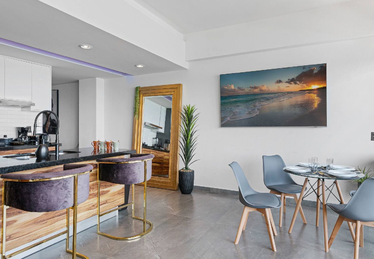 Apartment in Mazatlán - Spectacular Ocean View with Homeoffice Space 