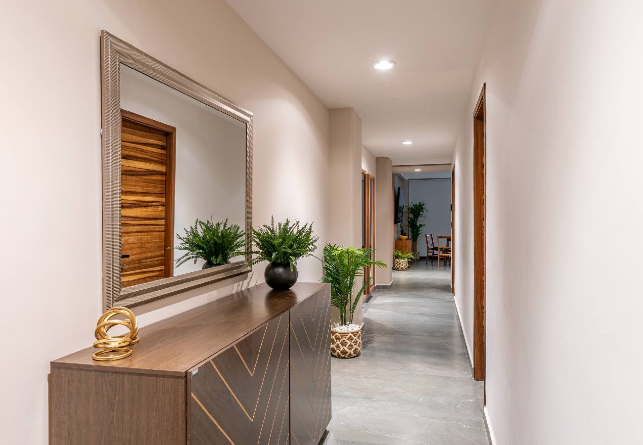 Apartment in Mazatlán - Estilo en el Corazón del Malecón de Mazatlán 
