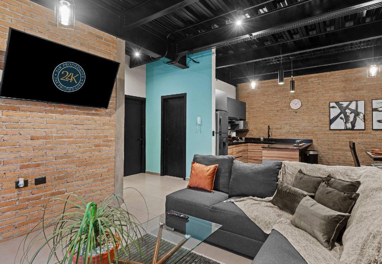 Apartment in Durango - Industrial Loft | King Bed & 2 Office Spaces 