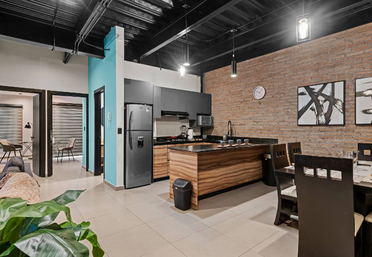 Apartment in Durango - Industrial Loft | King Bed & 2 Office Spaces 
