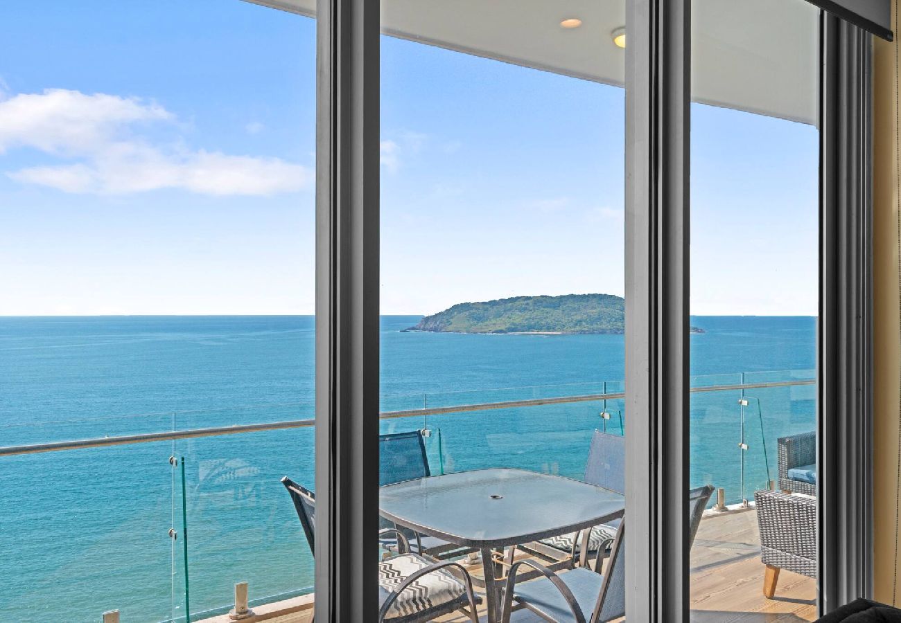 Apartment in Mazatlán - 15th Floor Camino al Mar | Beach Front | King Bed 