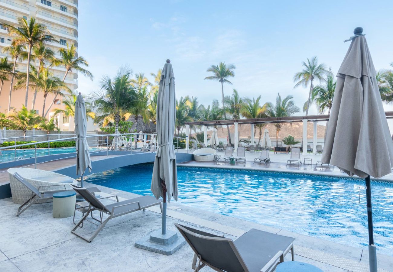 Apartment in Mazatlán - Piso 9 en Camino Al Mar | Acceso directo a playa 