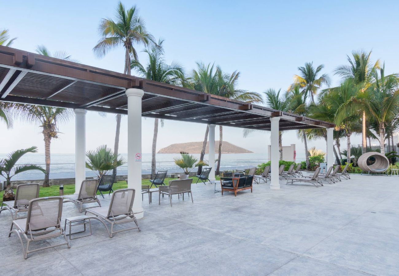 Apartment in Mazatlán - Piso 9 en Camino Al Mar | Acceso directo a playa 