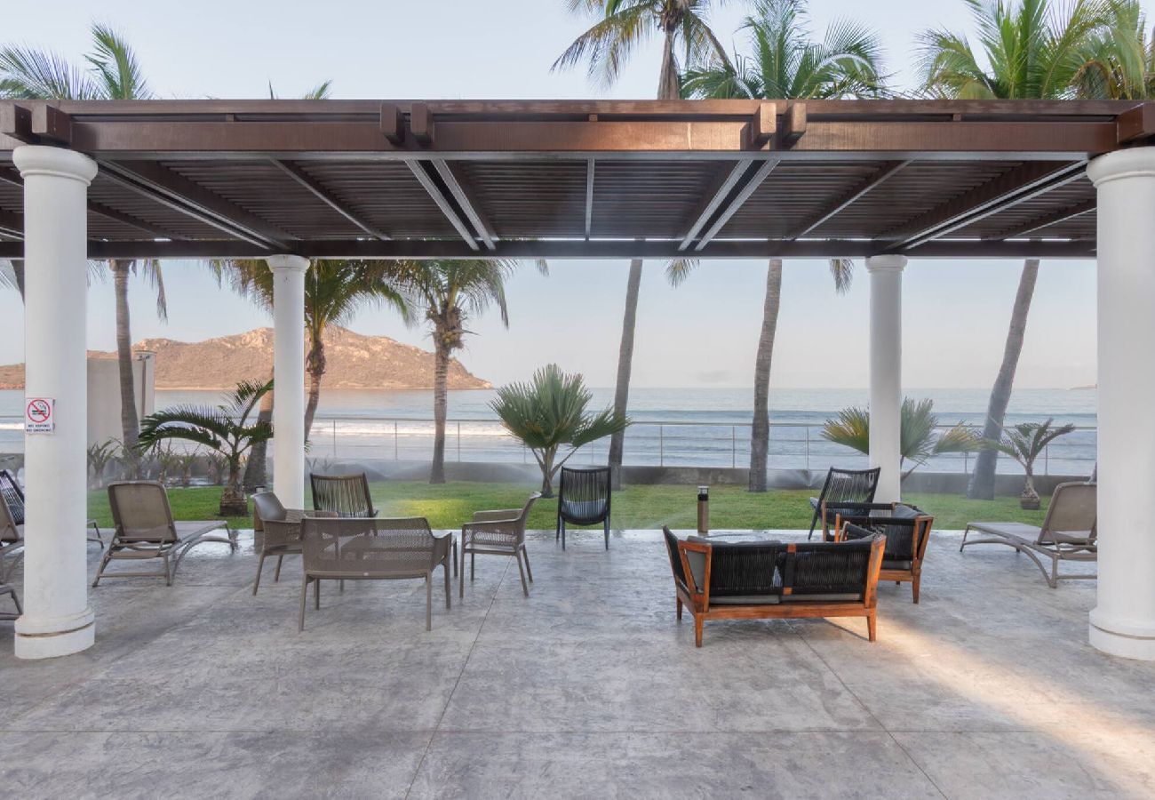 Apartment in Mazatlán - Piso 9 en Camino Al Mar | Acceso directo a playa 
