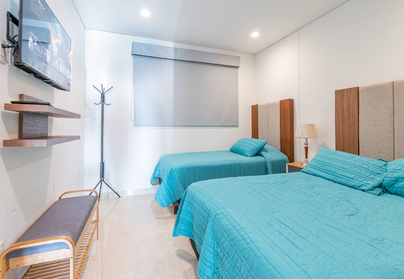 Apartment in Mazatlán - Lujoso Depa al Pie de la Playa 