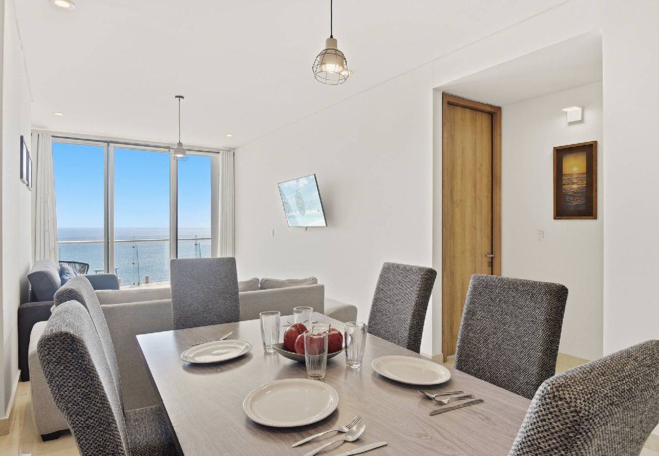 Apartment in Mazatlán - Camino al Mar | 24. Floor | King bed | Beach Front 