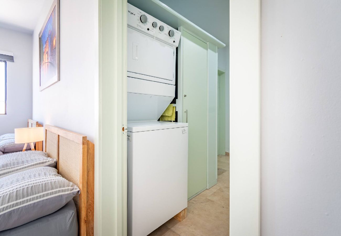 Apartment in Mazatlán - Depa Amplio, Comodo, y Privado en Zona turistica 