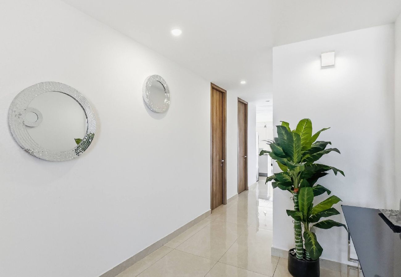 Apartment in Mazatlán - 9th Floor Camino al Mar | 3 King & Beach Access 