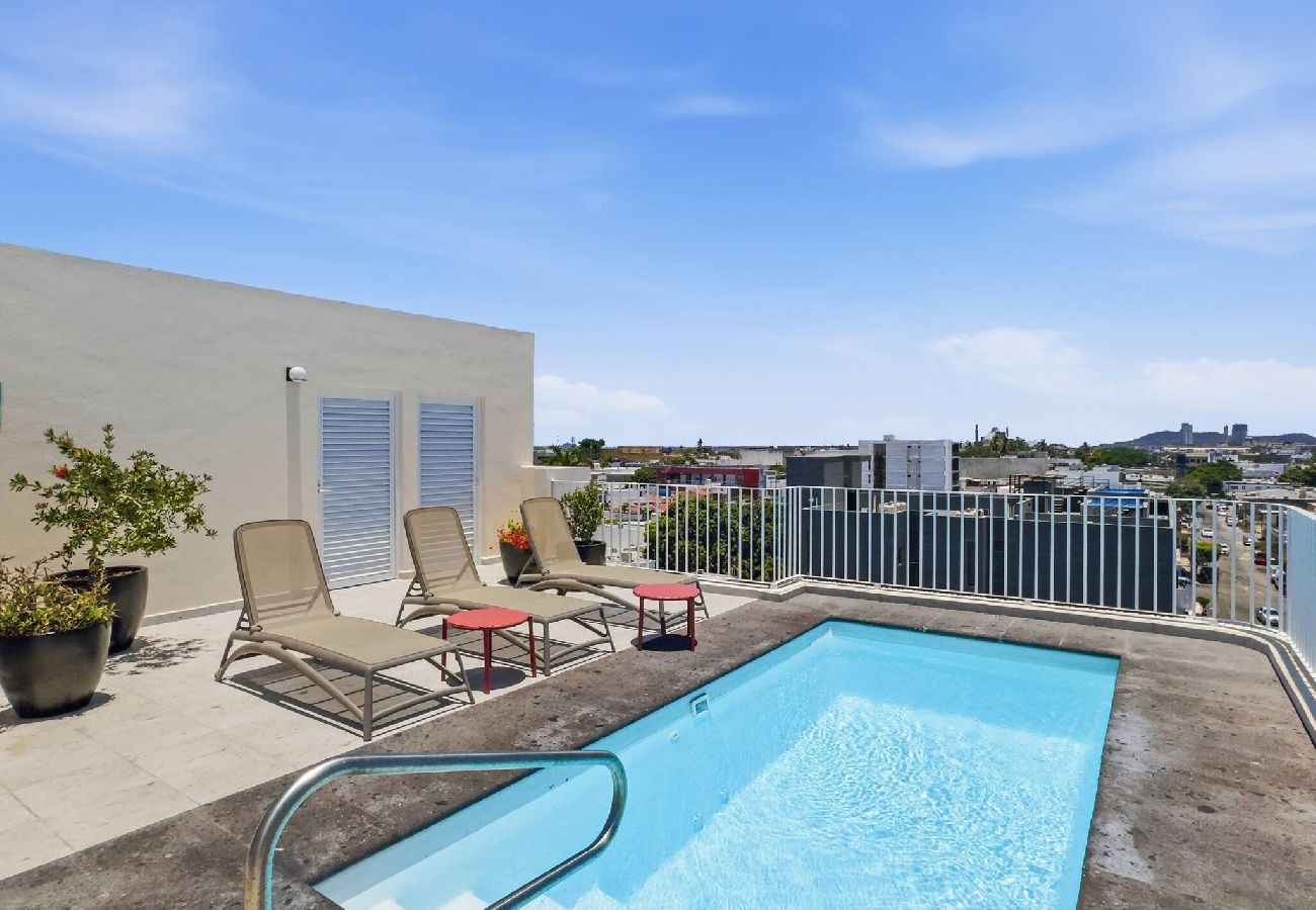 Apartment in Mazatlán - Modern Apt | Spectacular Pool & Free Parking 