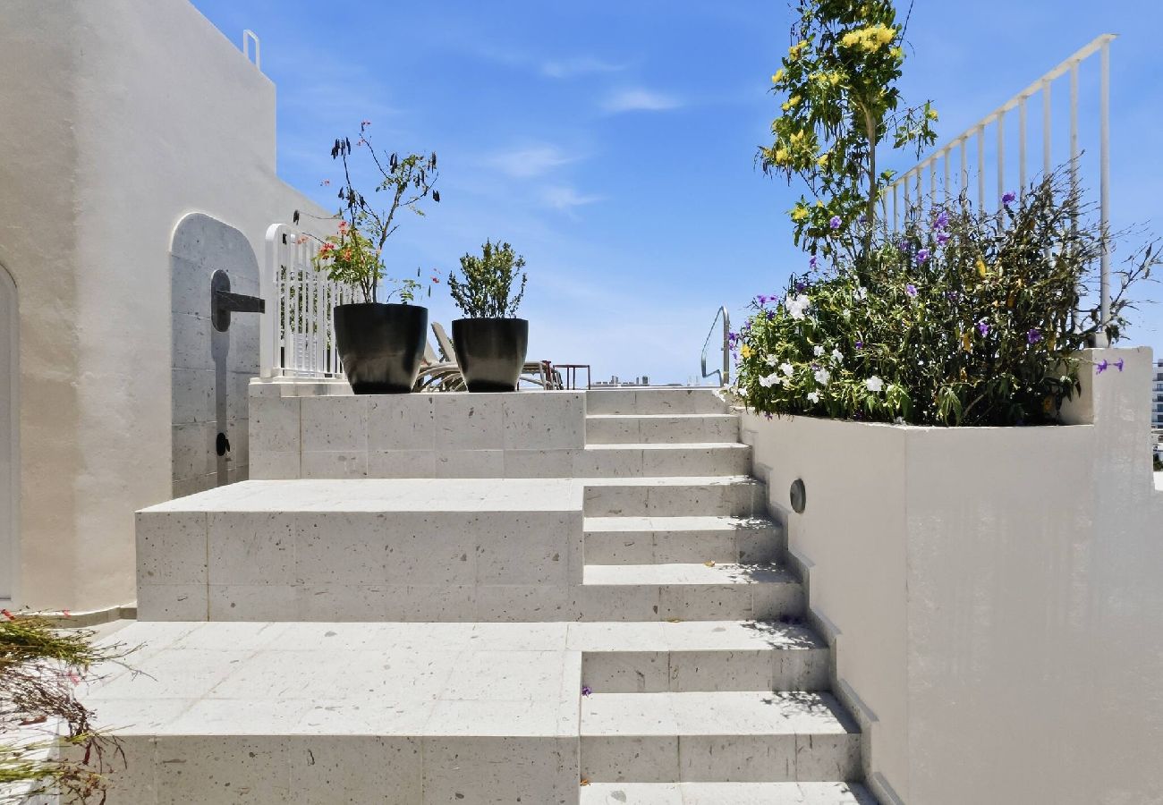 Apartment in Mazatlán - Modern Apt | Spectacular Pool & Free Parking 
